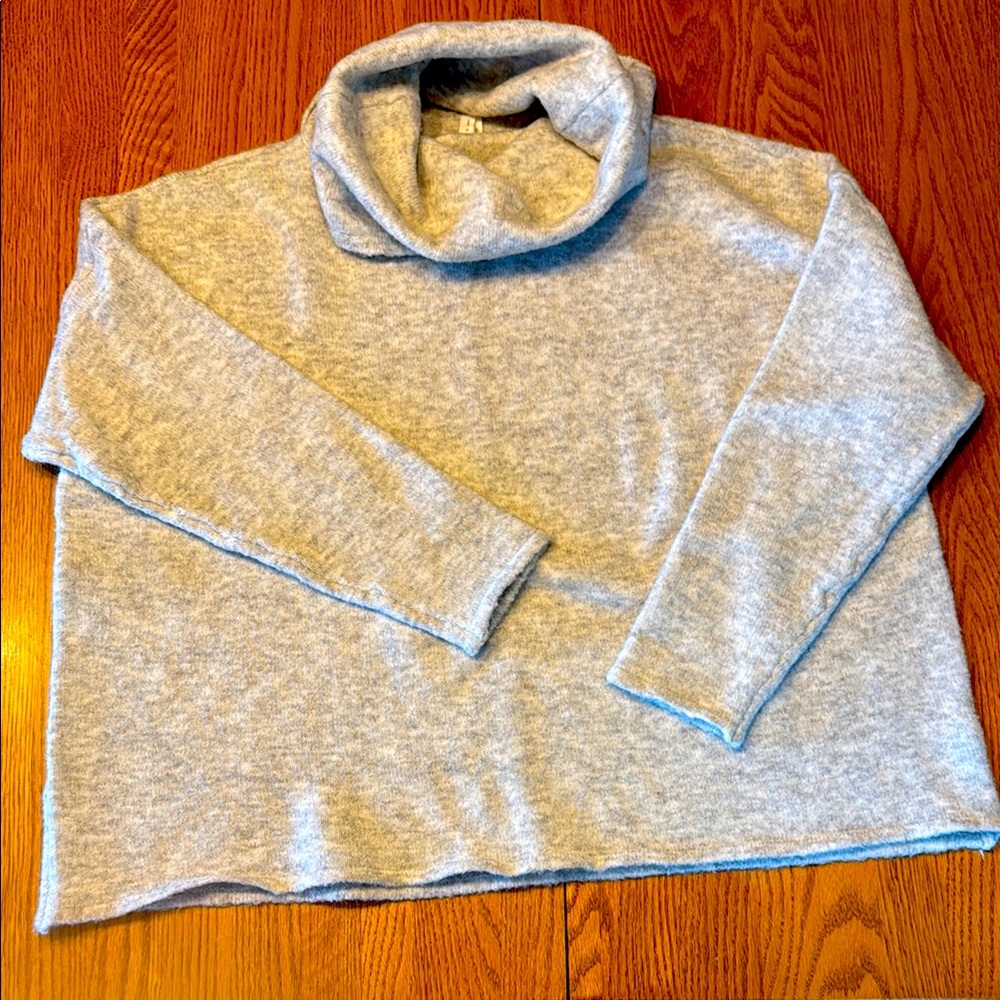 Dreamers Cozy Cowl Neck Sweater - Large